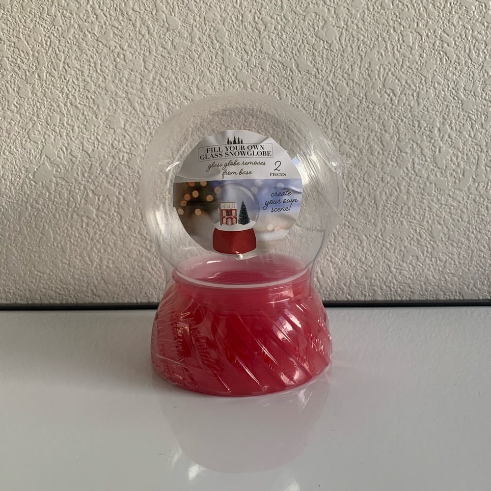 Target Snowglobe